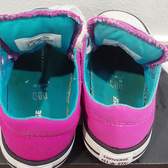 Converse girl shoes - Picture 2 of 3